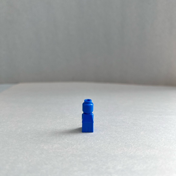 LEGO Games Microfigure Lava Dragon Knight Blue - Picture 2 of 3